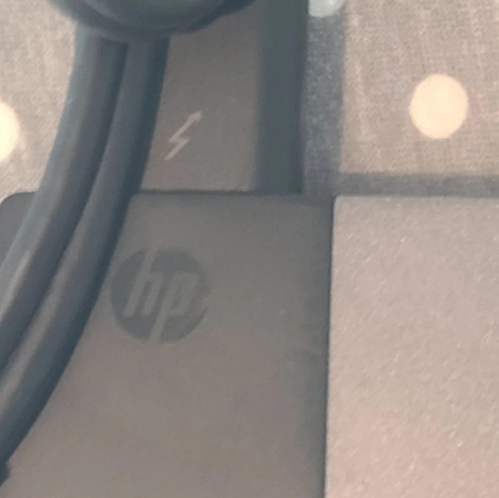 Genuine HP Elite Thunderbolt 3 dock w/USB-C cable HSTNN-CX01 - No power supply